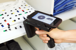 what is rfid reader and how it works