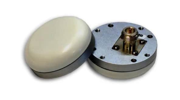 what is an active antenna